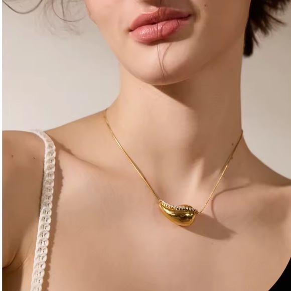 PVD Real Gold Plated Modern Twist Necklace – Stainless Steel, Zircon Detail - Picture 4 of 13